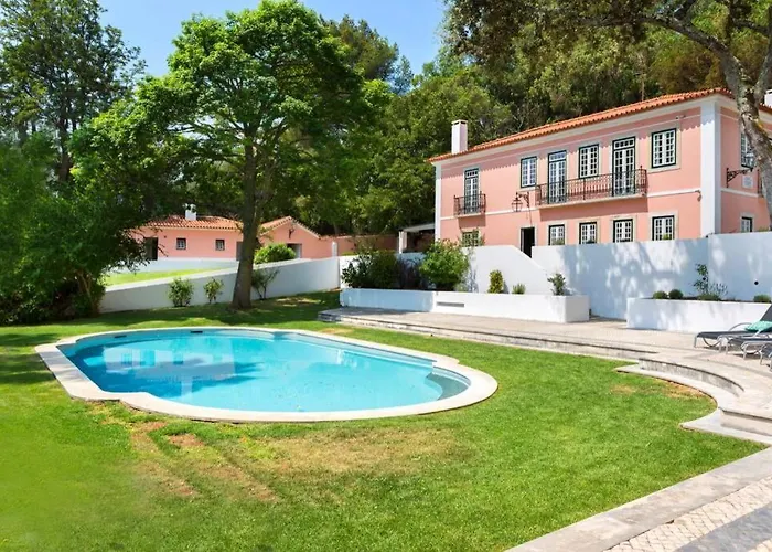 Amazing 4 Bedroom Villa With Pool, View & Garden