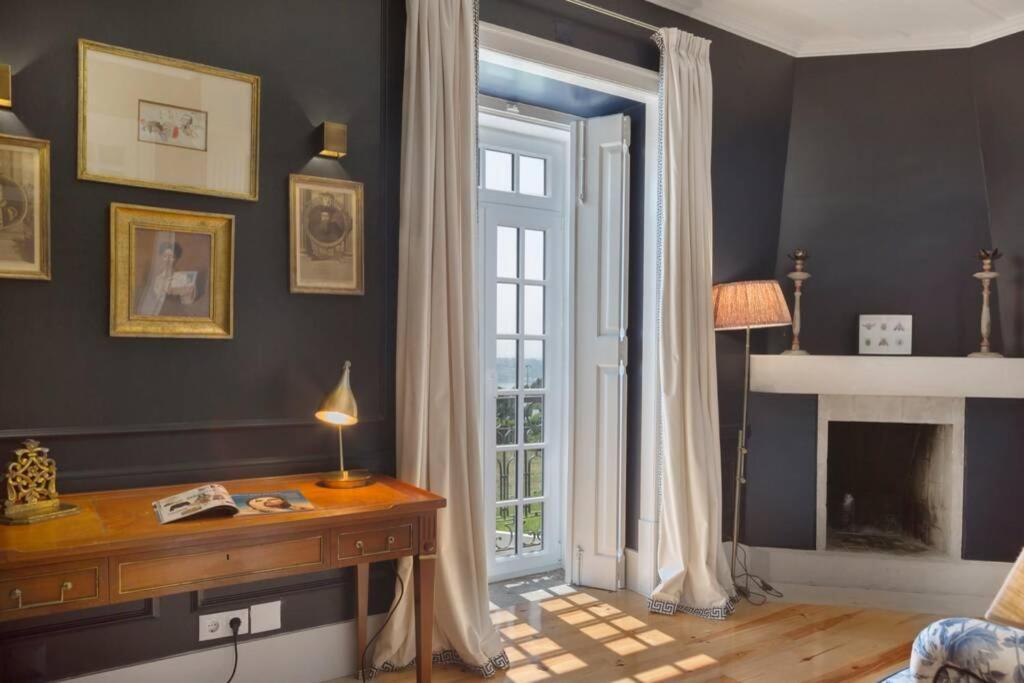 Villa Amazing 4 Bedroom With Pool, View & Garden Lisboa